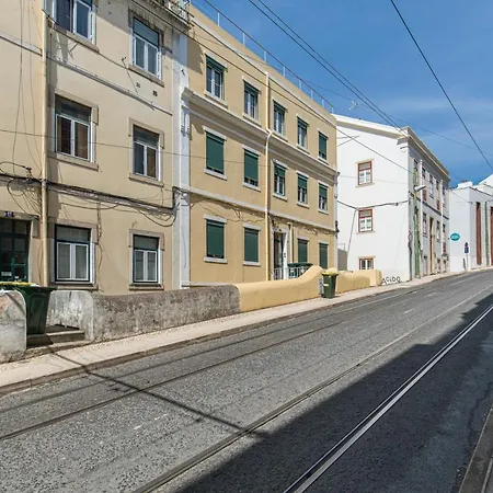 公寓 Typical 2bdr In By Lovelystay Lisboa