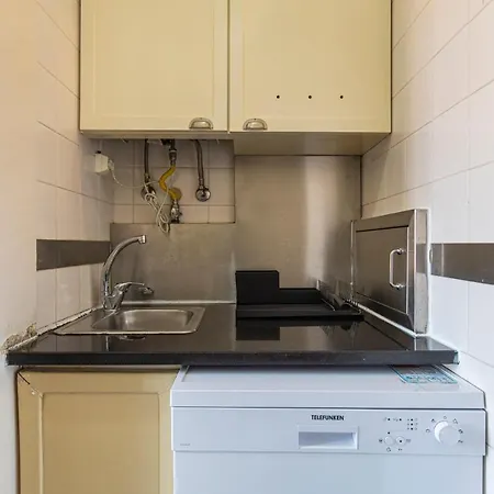Apartment Typical 2bdr In By Lovelystay *